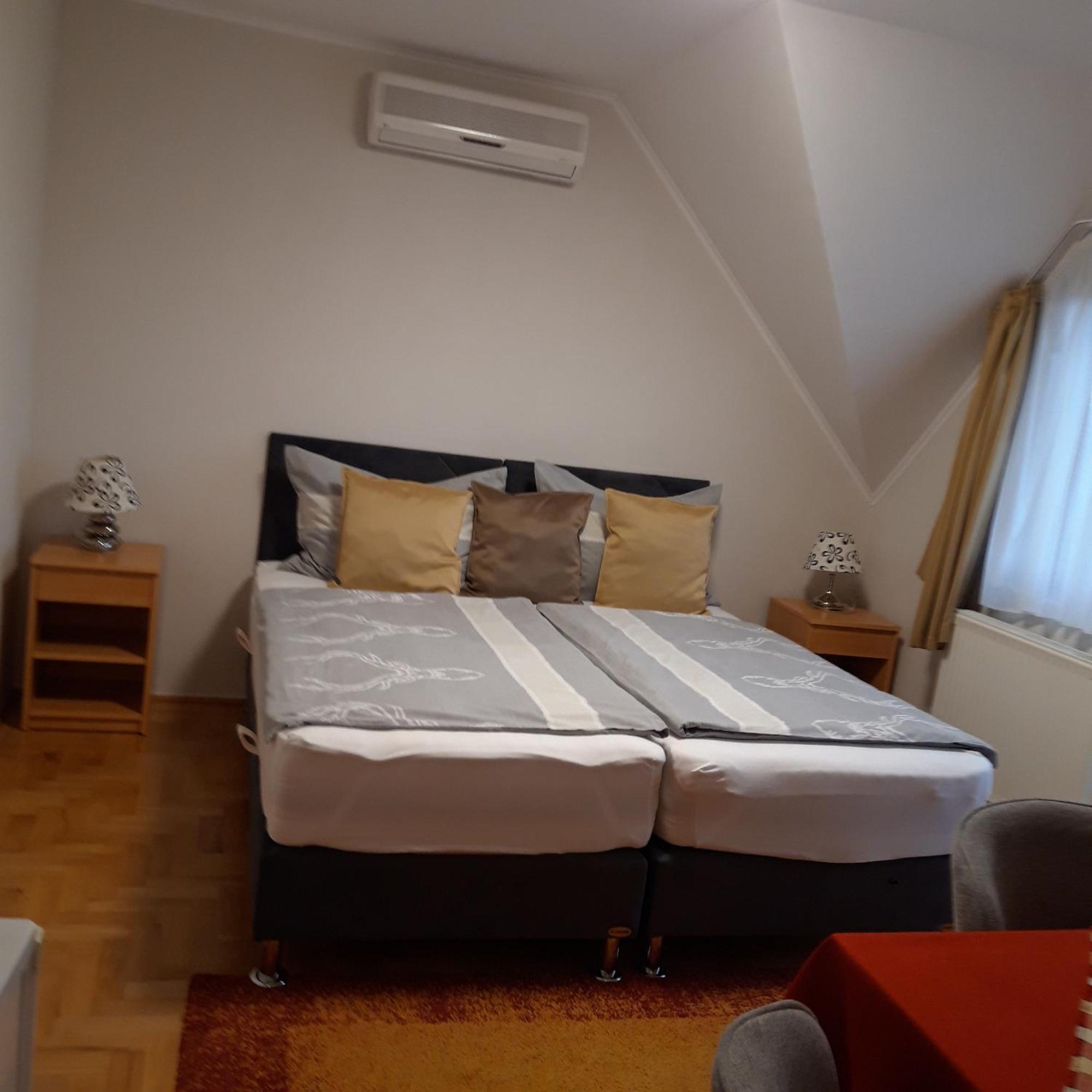 Apartament Anita Apartmanhaz Balatonfüred Zewnętrze zdjęcie